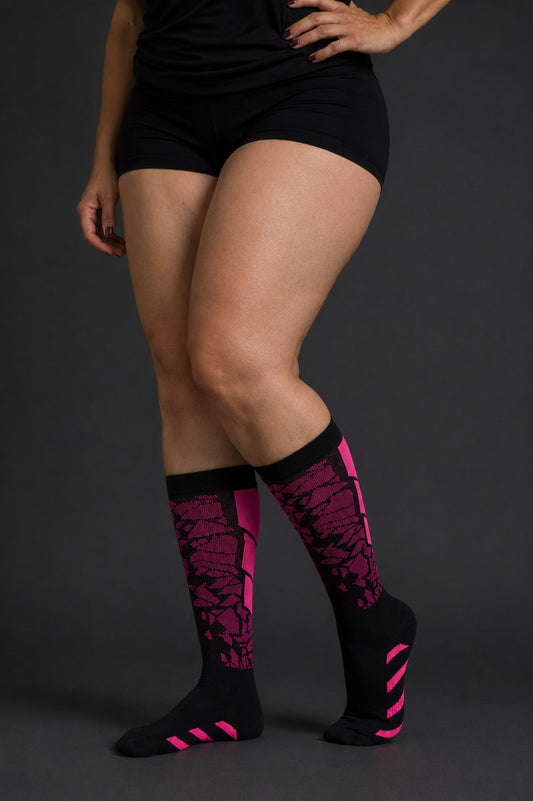 MEDIA DE COMPRESIÓN NEGRO ESTAMPADO FUCSIA 20-30mmhg